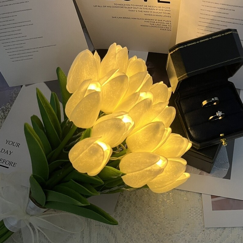 Eeuwige Tulpenboeket Lamp 🌷 — Verlicht je ruimte met tijdloze romantiek
