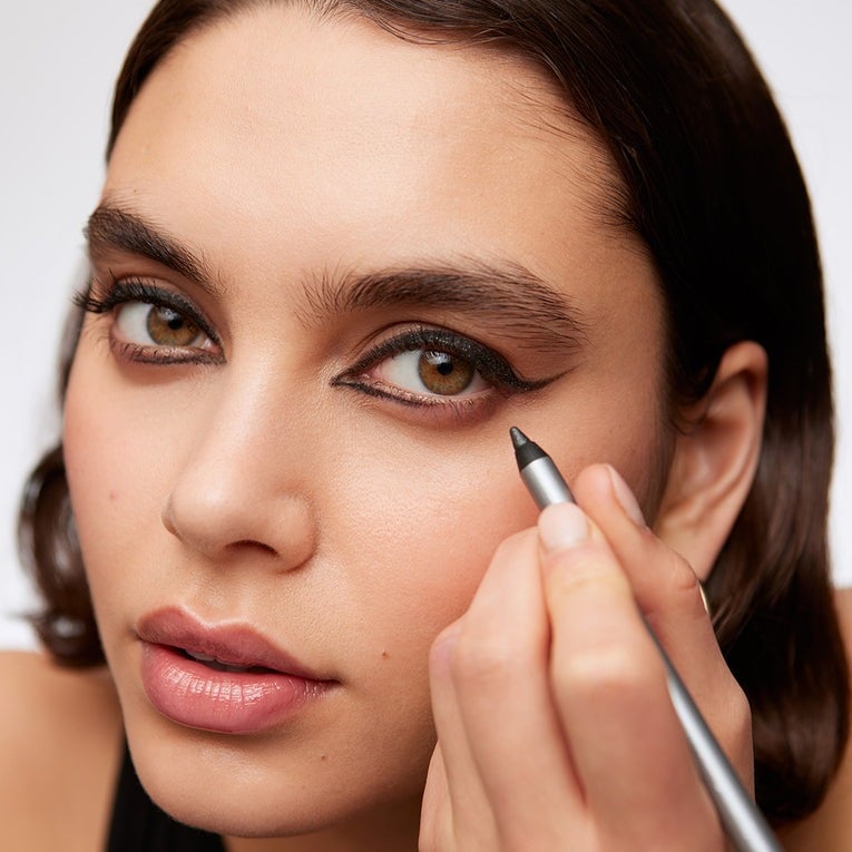 🔥Koop er één, krijg er één gratis🌟 【24H Lock】1440 minuten veegvaste eyeliner | Precieze definitie, blijft de hele dag zitten, veegvast make-upduo