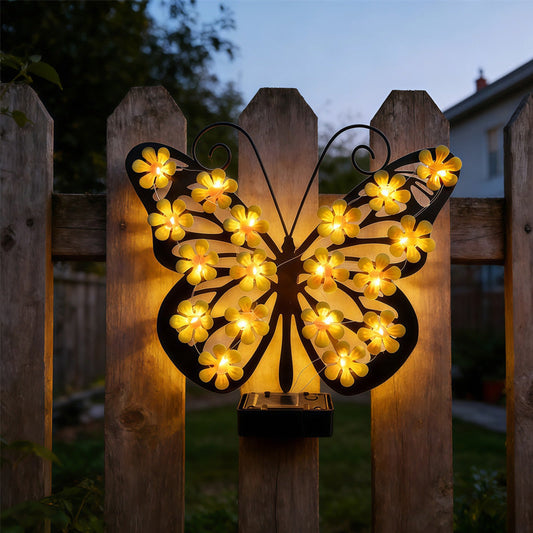 🦋 Tuinlamp met vlindermotief op zonne-energie