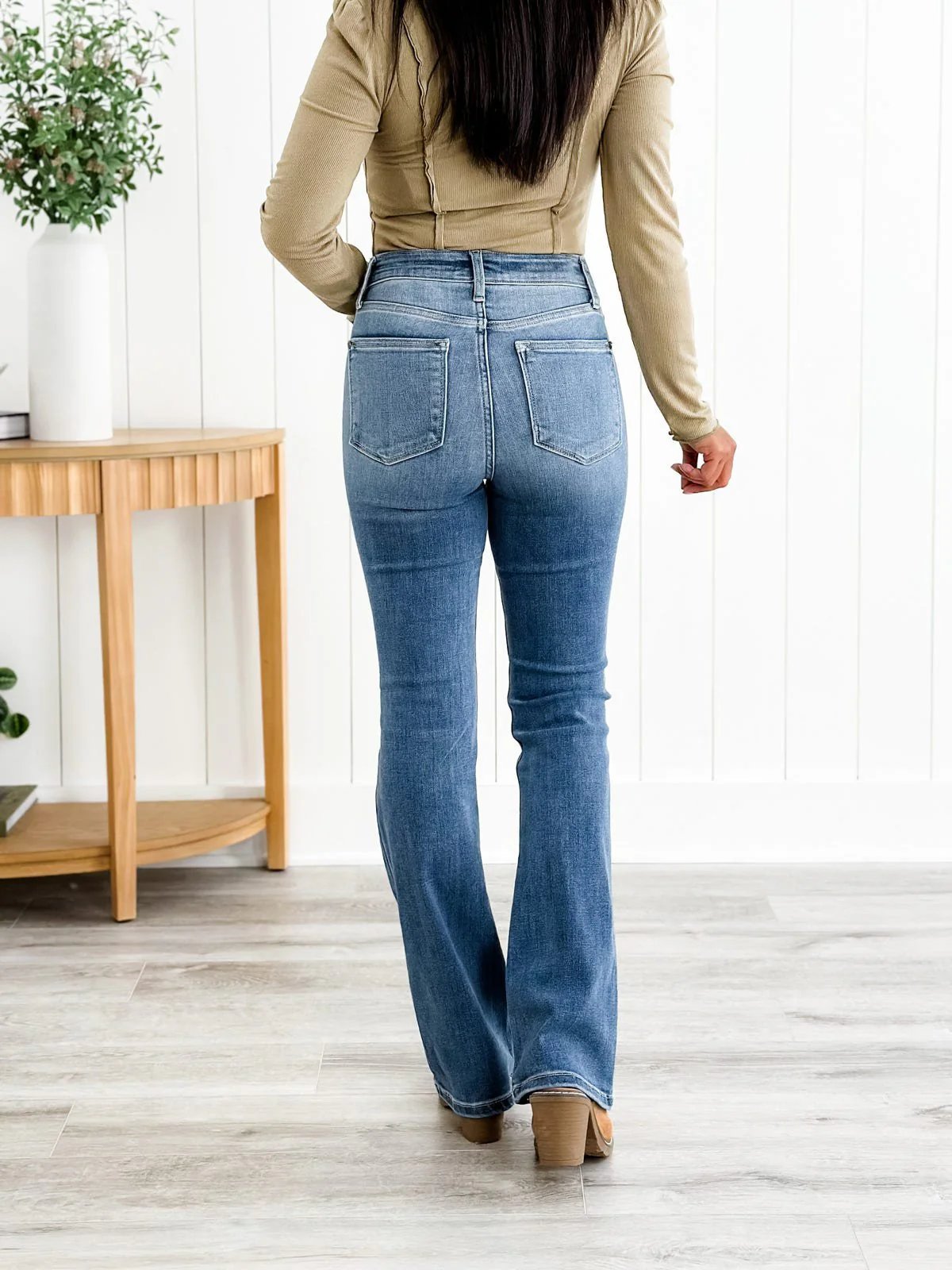 🍂Bum Control Bootcut Jeans👖