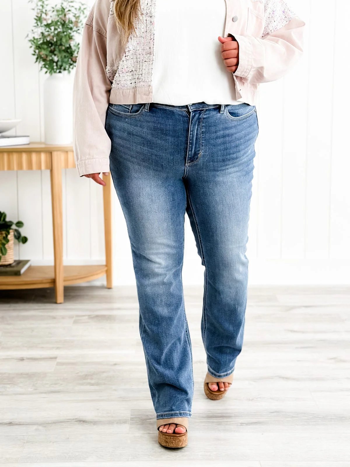 🍂Bum Control Bootcut Jeans👖